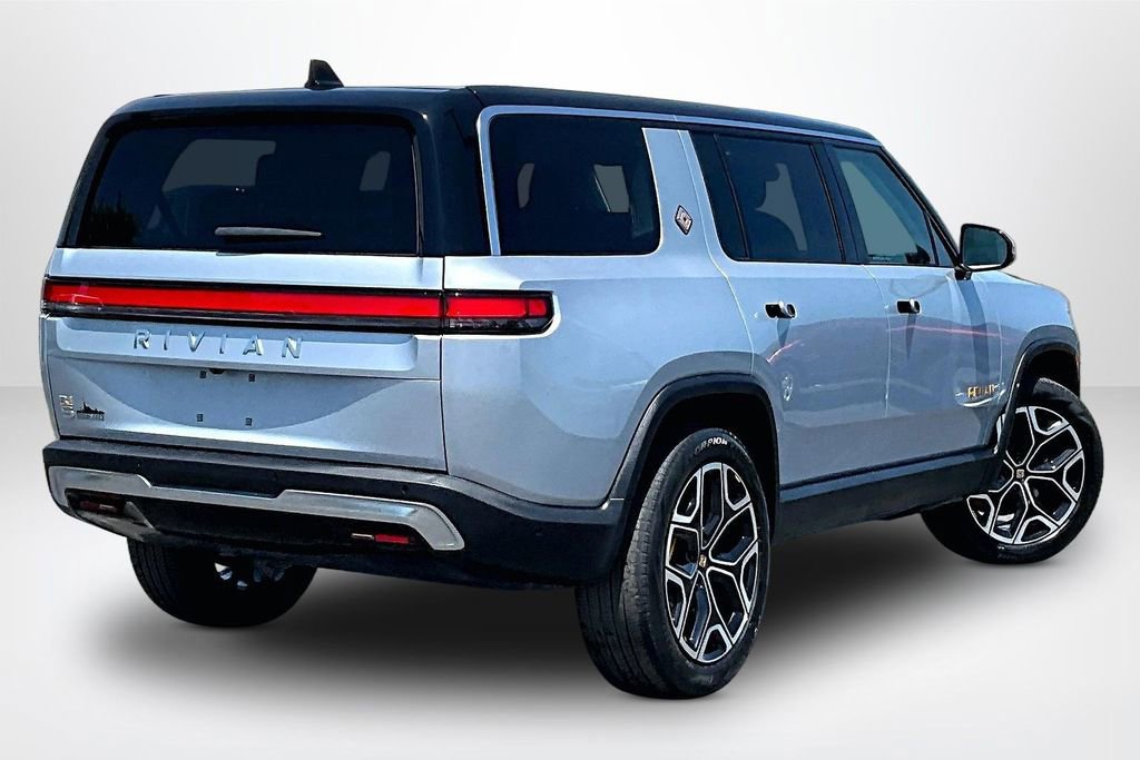 Used 2024 Rivian R1S Adventure AWD/4WD image 6