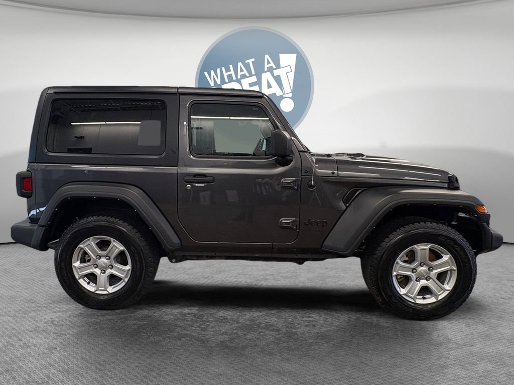 Certified 2022 Jeep Wrangler Sport AWD/4WD image 2