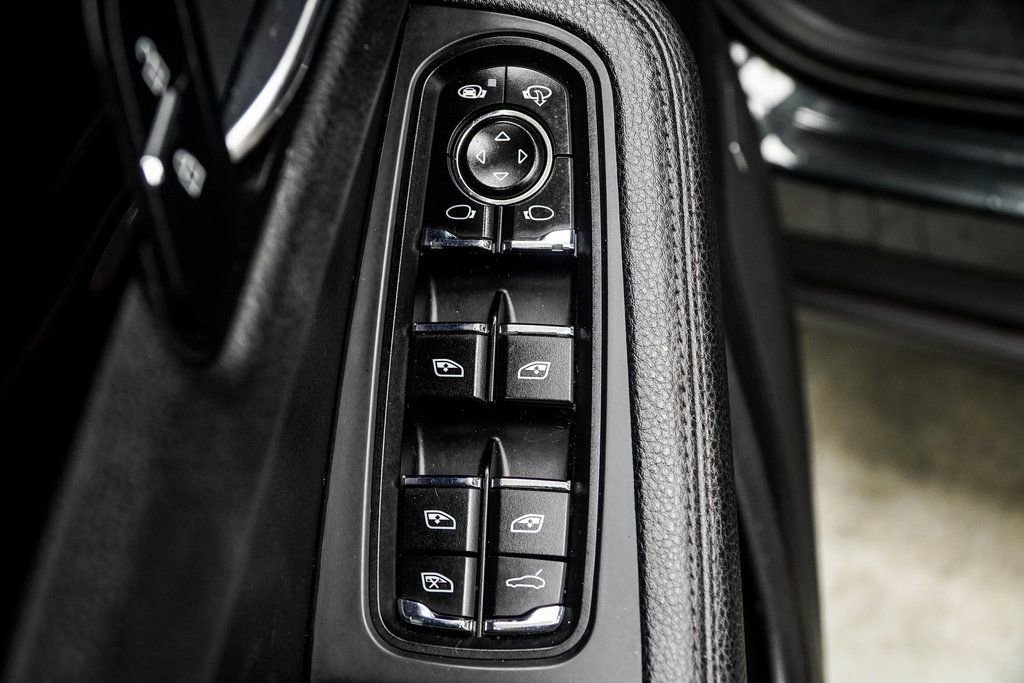 Used 2019 Porsche Macan Base image 35