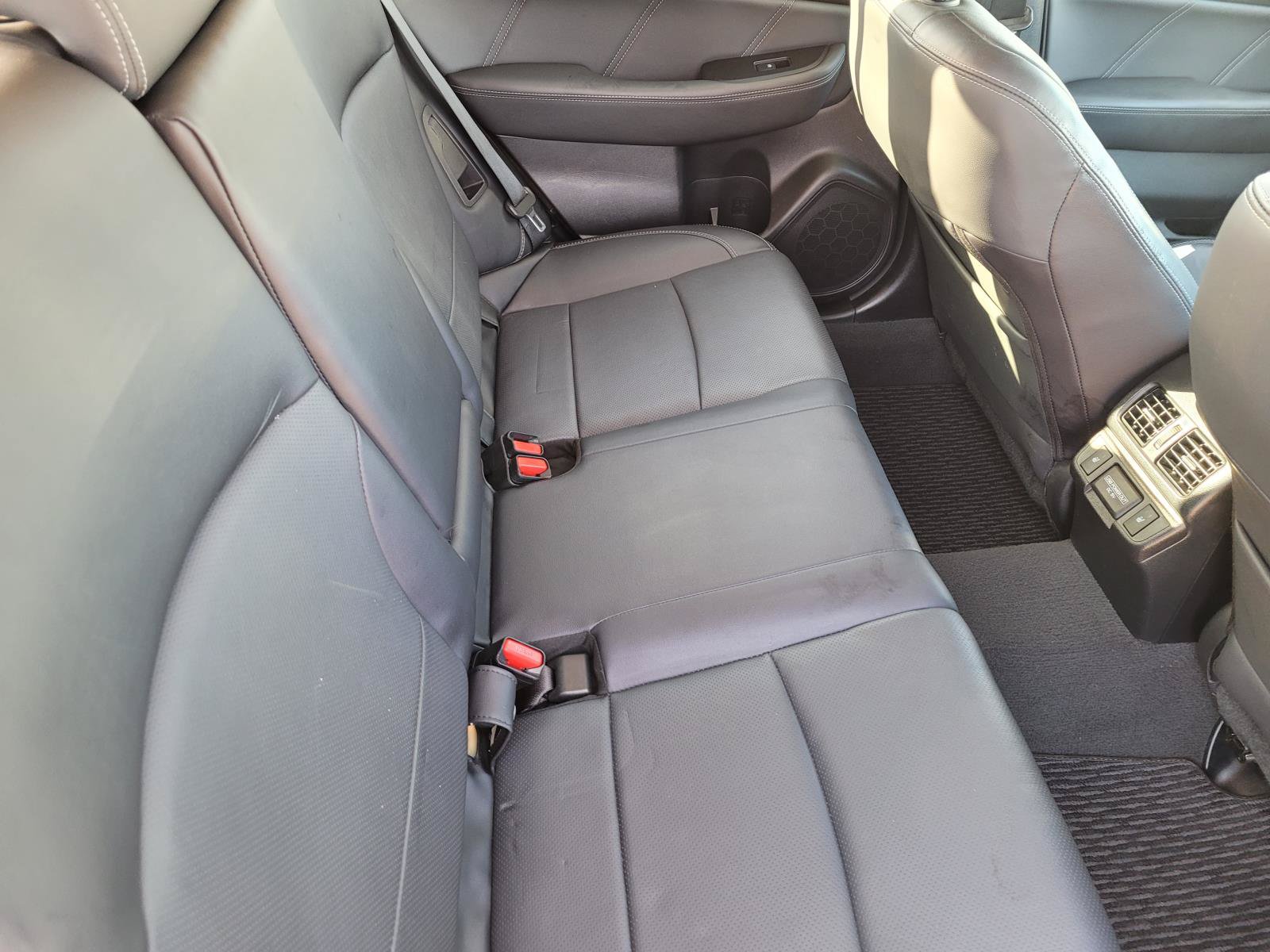 Used 2018 Subaru Outback 2.5i Limited AWD/4WD image 13