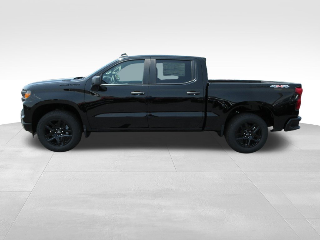 New 2026 Chevrolet Silverado 1500 Custom w/ Turbomax Blackout Package AWD/4WD image 2