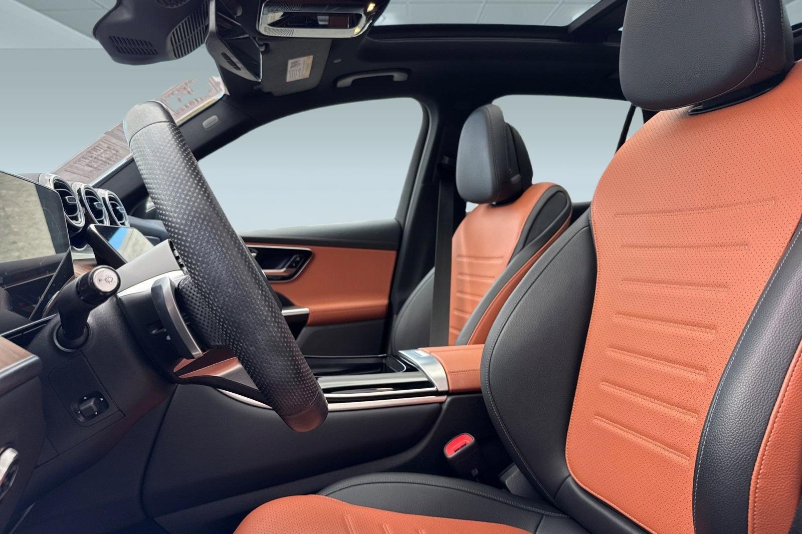 Certified 2023 Mercedes-Benz GLC 300 4MATIC image 5