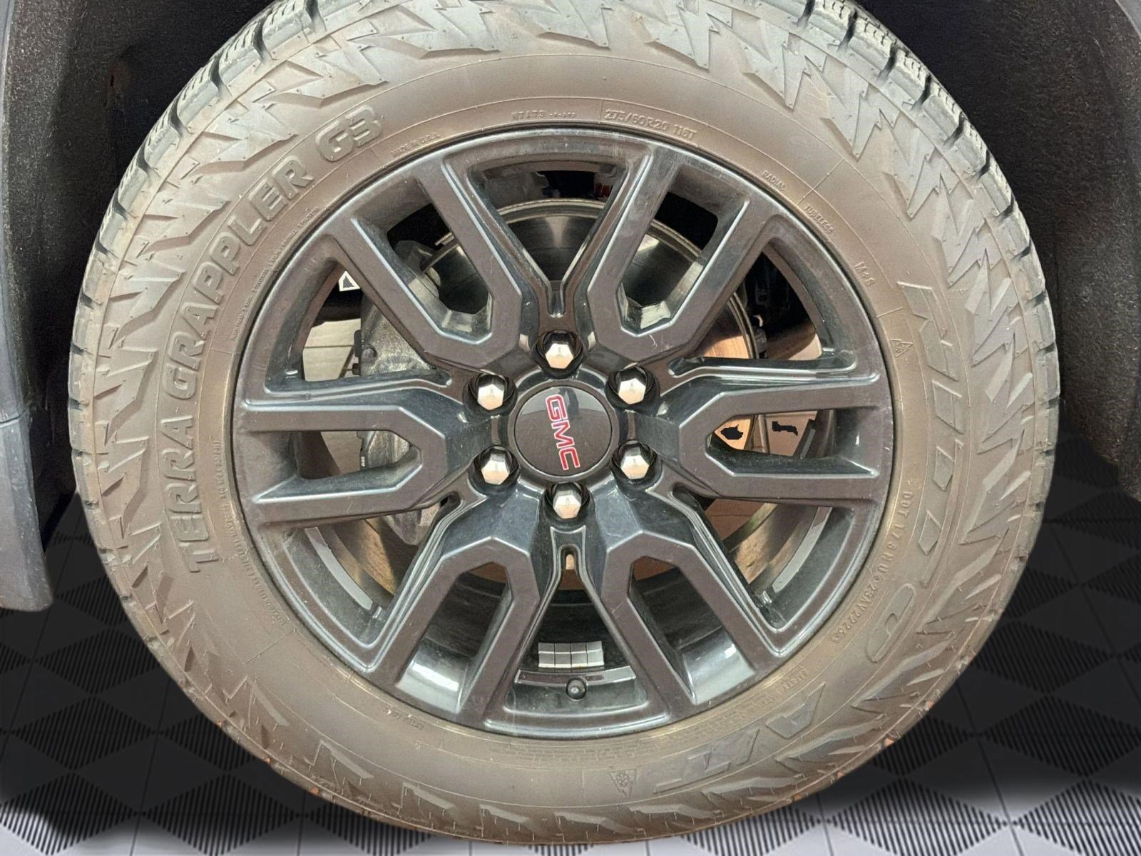 Used 2021 GMC Sierra 1500 Elevation image 12