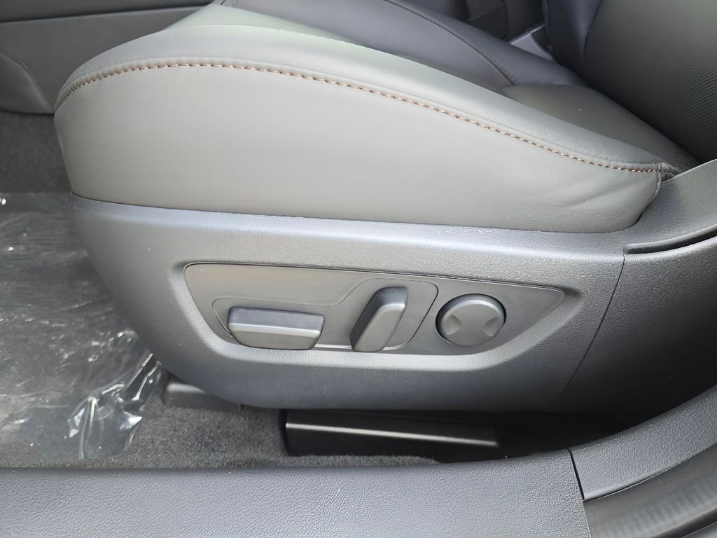 New 2026 MAZDA CX-30 2.5 Turbo w/ Premium Plus Pkg image 17