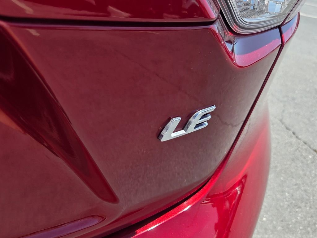 Used 2025 Toyota Corolla LE FWD image 11