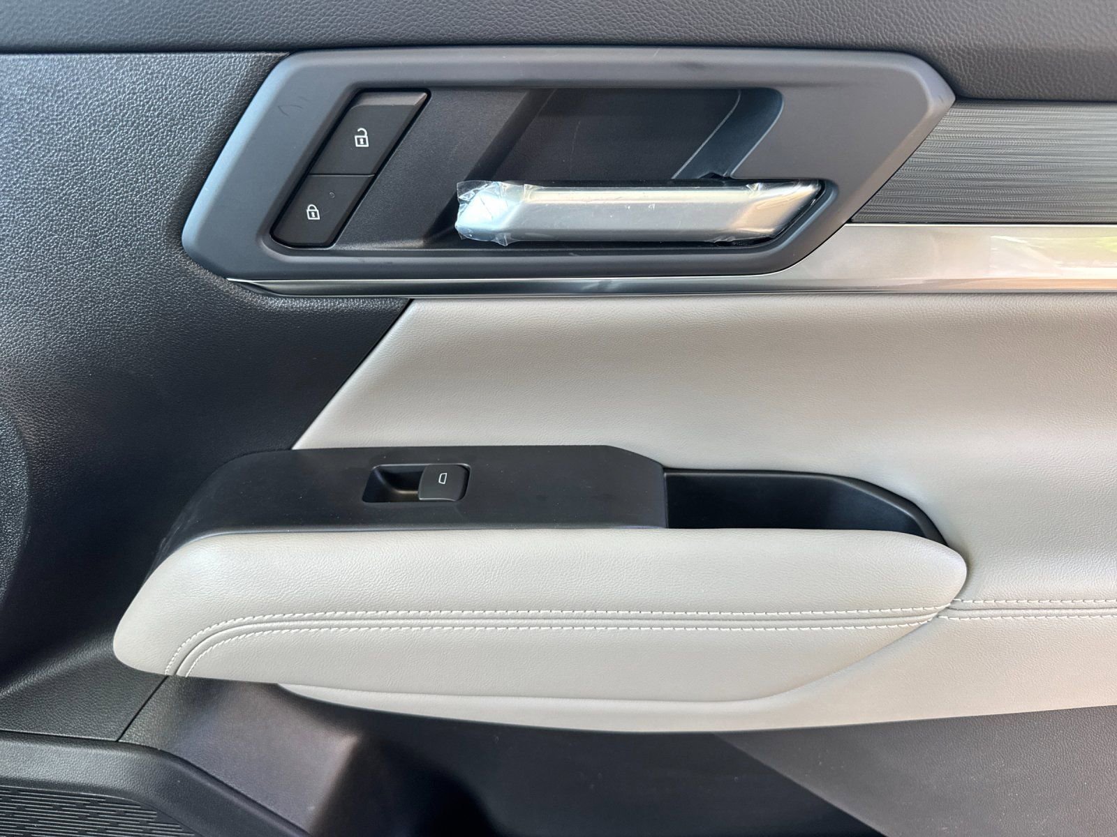 New 2026 GMC Terrain Elevation image 18