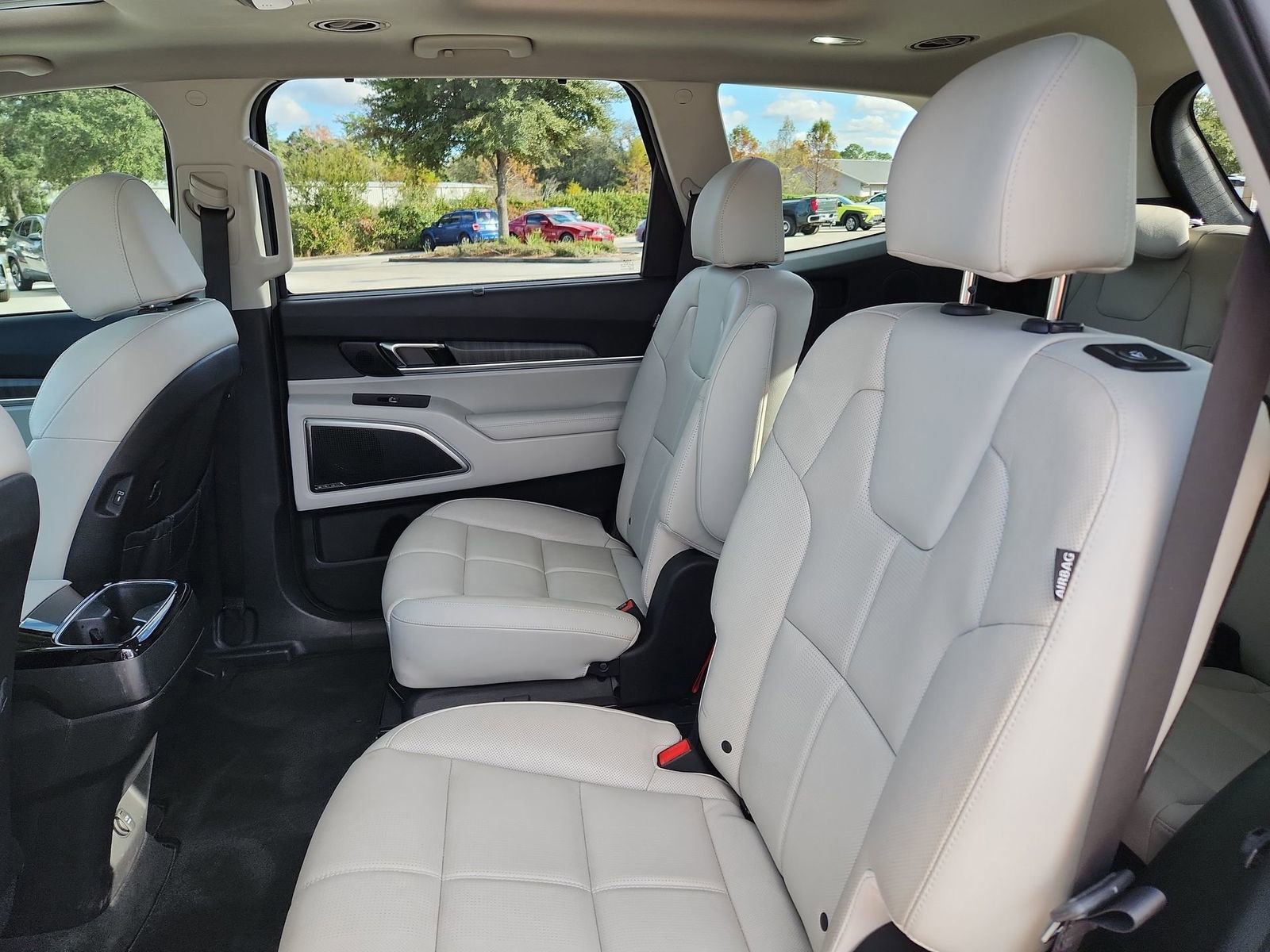 Used 2023 Kia Telluride SX image 15