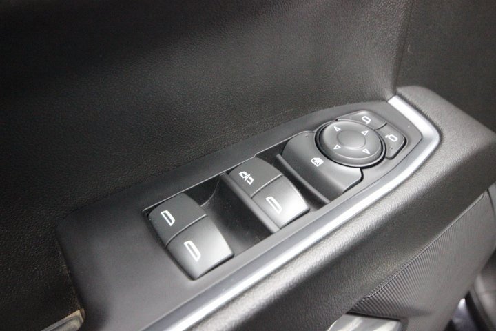 Used 2022 Chevrolet Silverado 1500 LT Trail Boss w/ Protection Package image 11