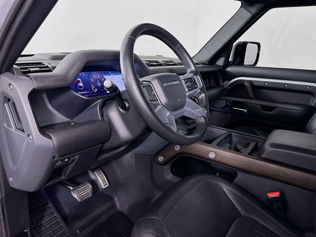 Used 2020 Land Rover Defender 110 X image 9