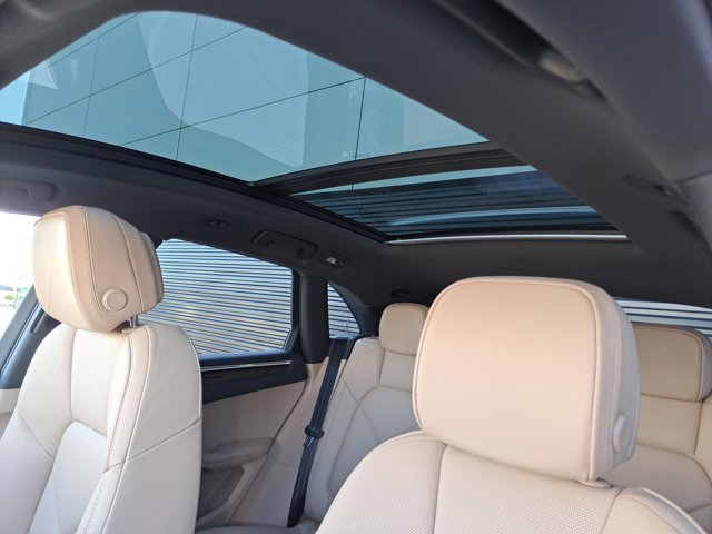New 2026 Porsche Macan image 39