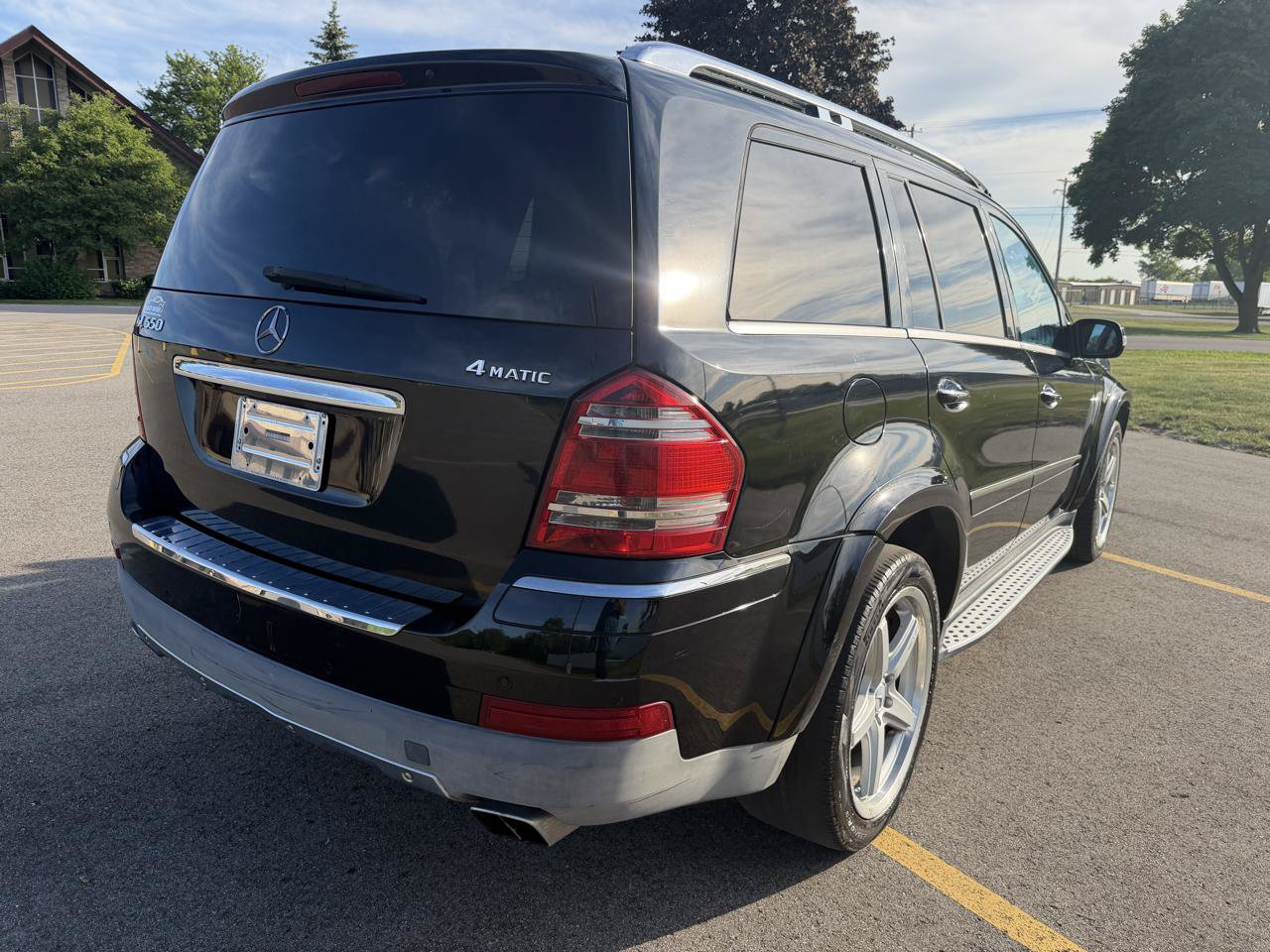 Used 2008 Mercedes-Benz GL 550 4MATIC image 5