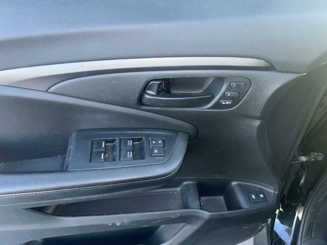 Used 2022 Honda Pilot TrailSport image 14