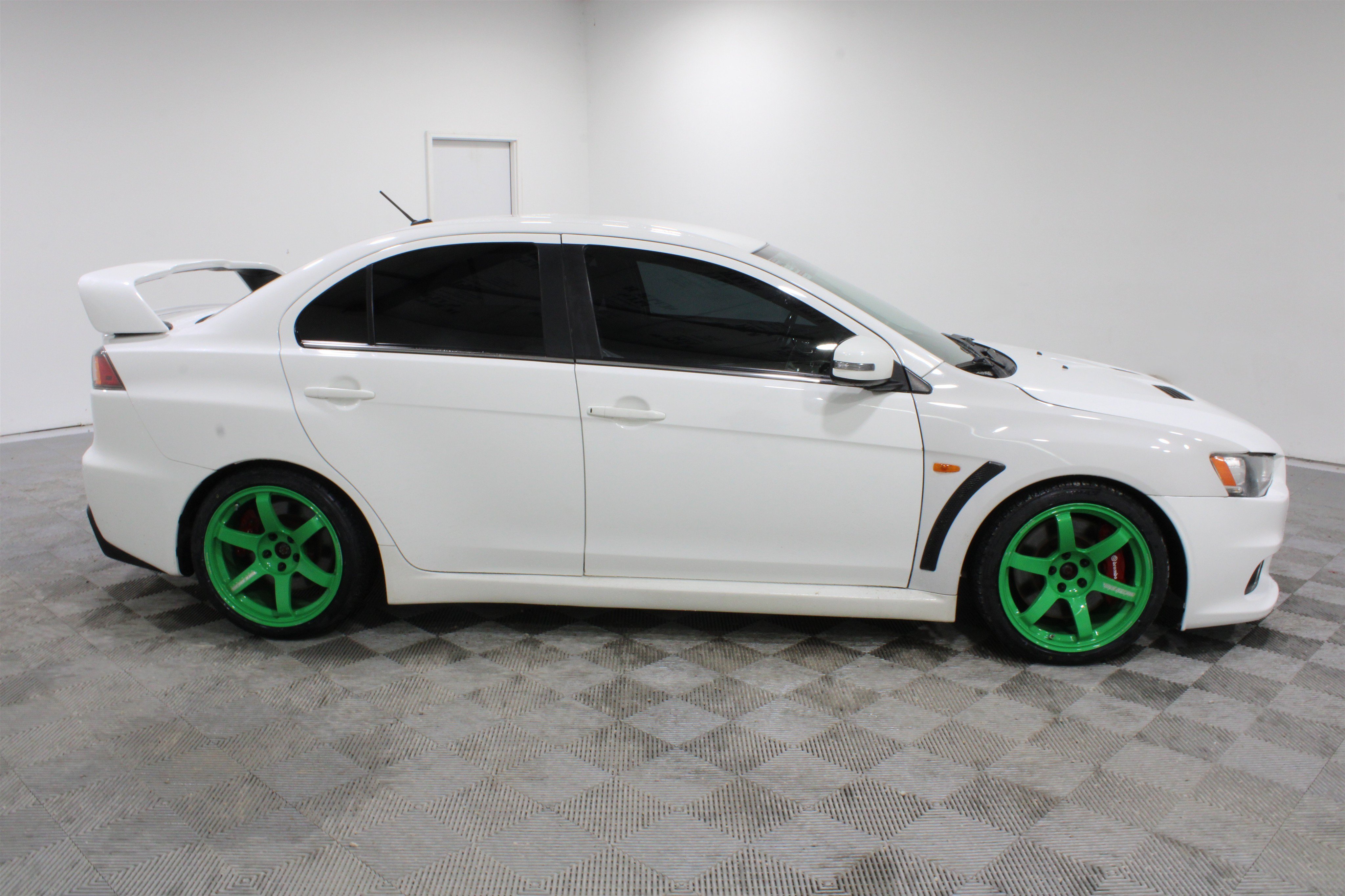 Used 2015 Mitsubishi Lancer Evolution MR AWD/4WD image 24