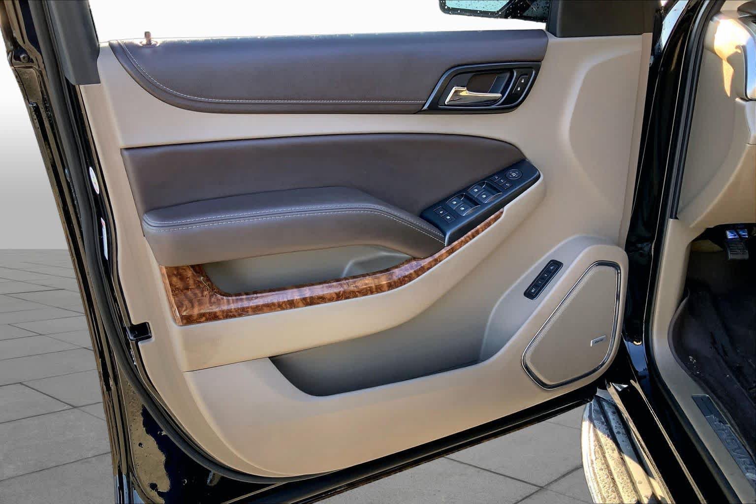 Used 2017 Chevrolet Tahoe Premier RWD image 21