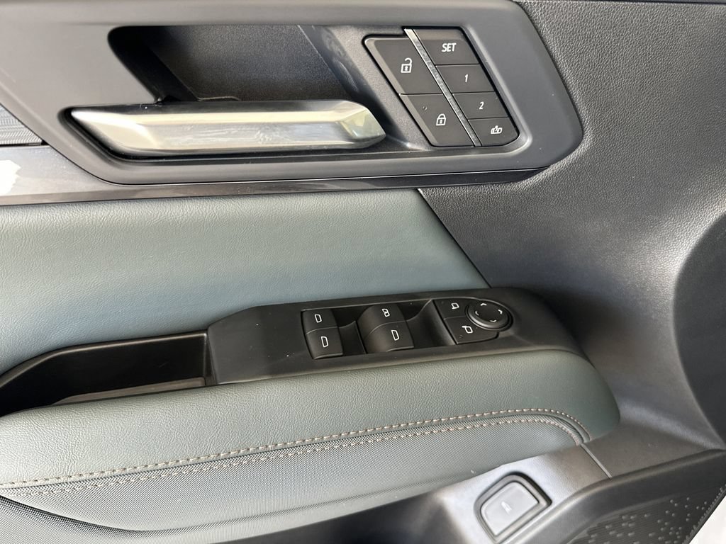 New 2026 GMC Terrain AT4 AWD/4WD image 11