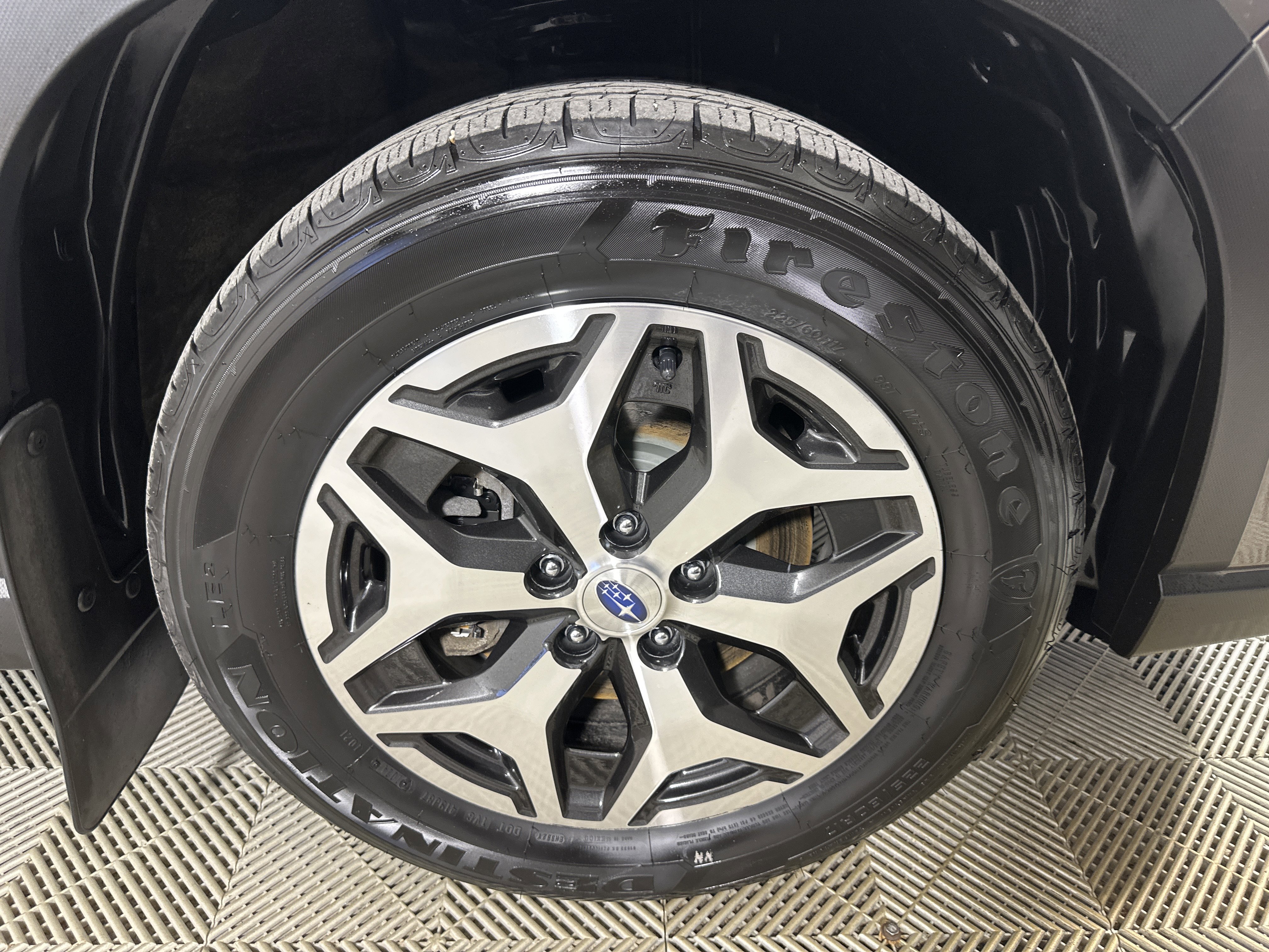 Used 2023 Subaru Forester Premium image 28