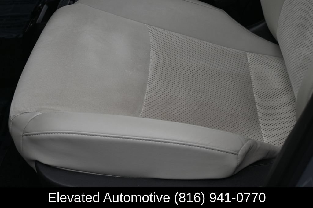 Certified 2024 Nissan Ariya AWD image 18