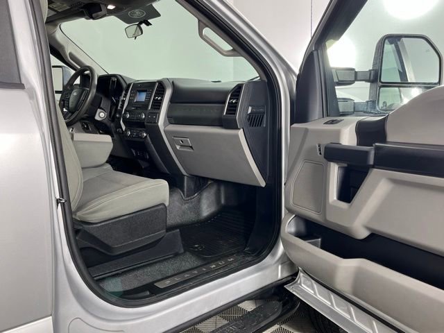 Used 2019 Ford F250 XL w/ STX Appearance Package image 23