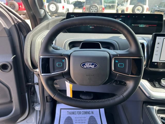 New 2027 Ford Expedition Platinum w/ Stealth Appearance Package AWD/4WD image 17