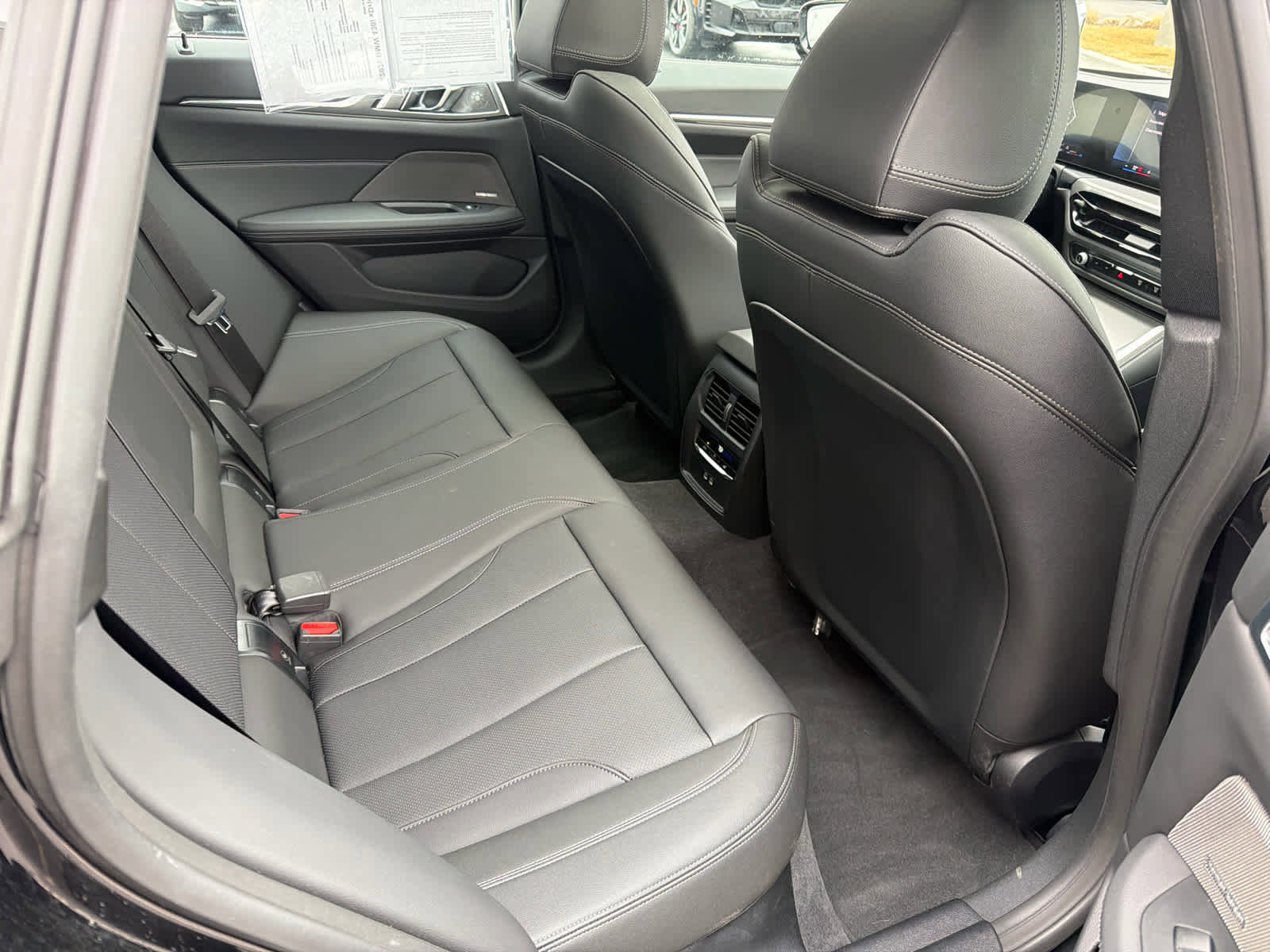 Certified 2025 BMW 430i xDrive w/ M Sport Package image 12