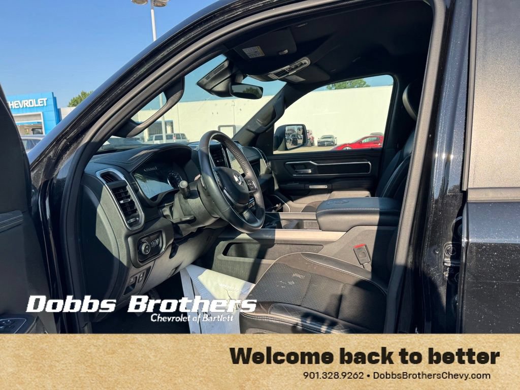 Used 2023 RAM 1500 Laramie AWD/4WD image 13