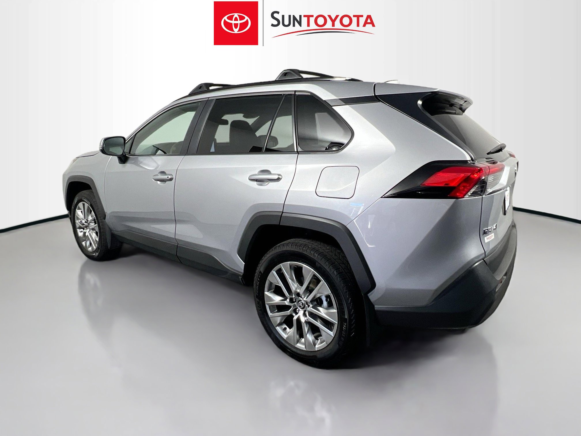 Used 2025 Toyota RAV4 XLE Premium w/ Weather Package image 6