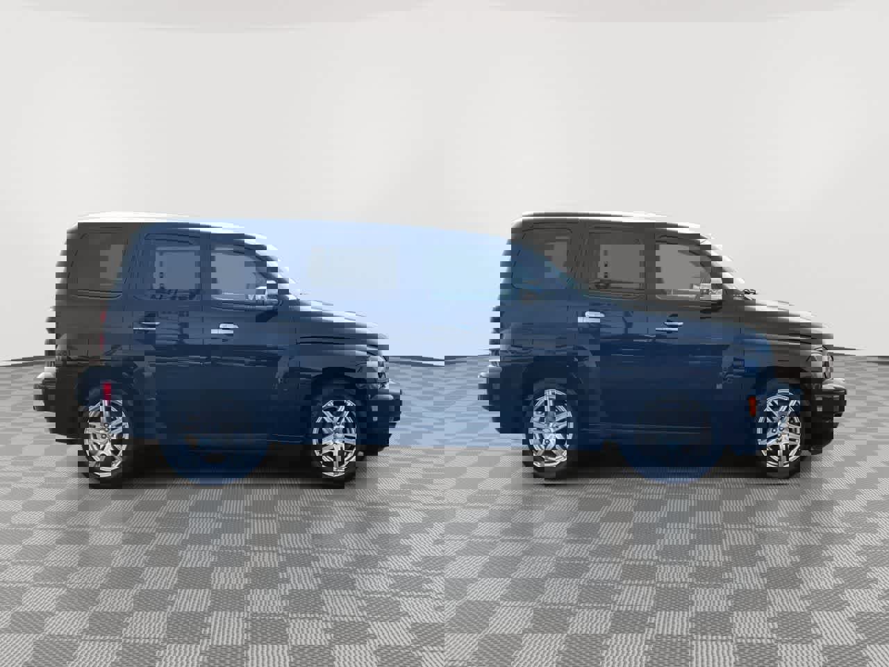 Used 2010 Chevrolet HHR LT image 9