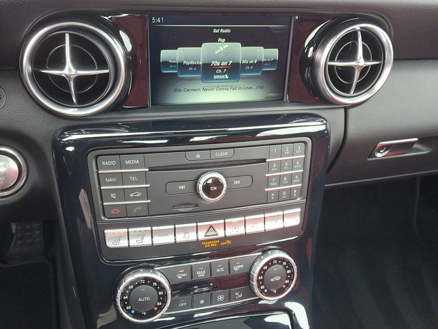 Used 2020 Mercedes-Benz SLC 43 AMG image 15