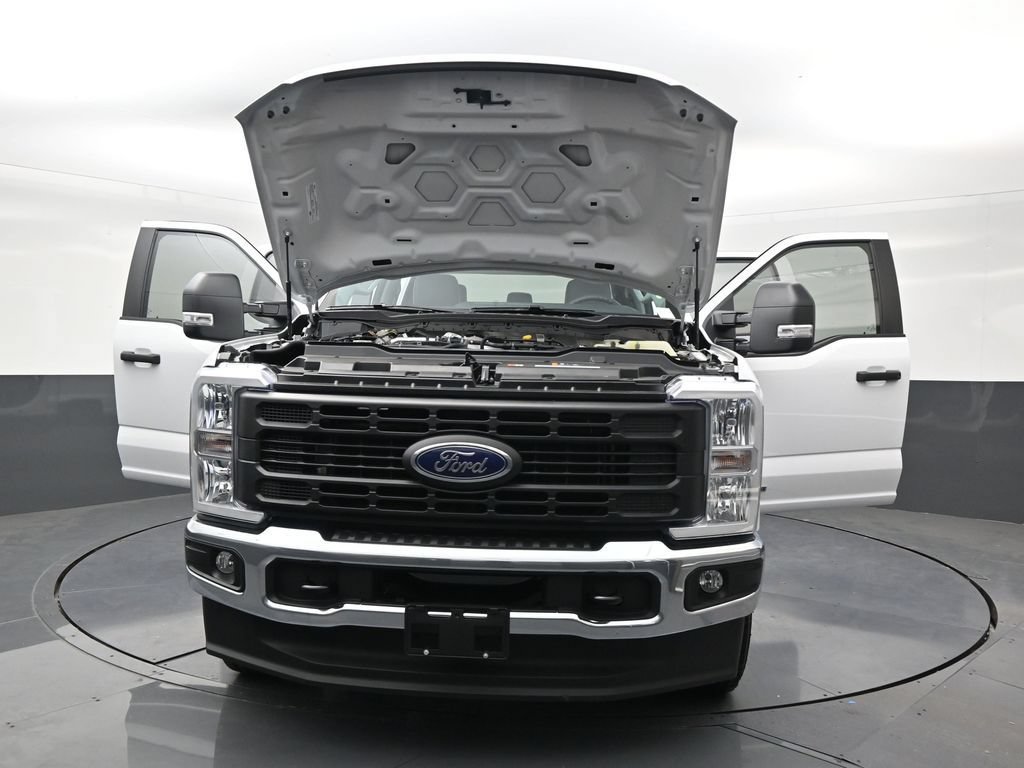 Used 2026 Ford F350 XL AWD/4WD image 32