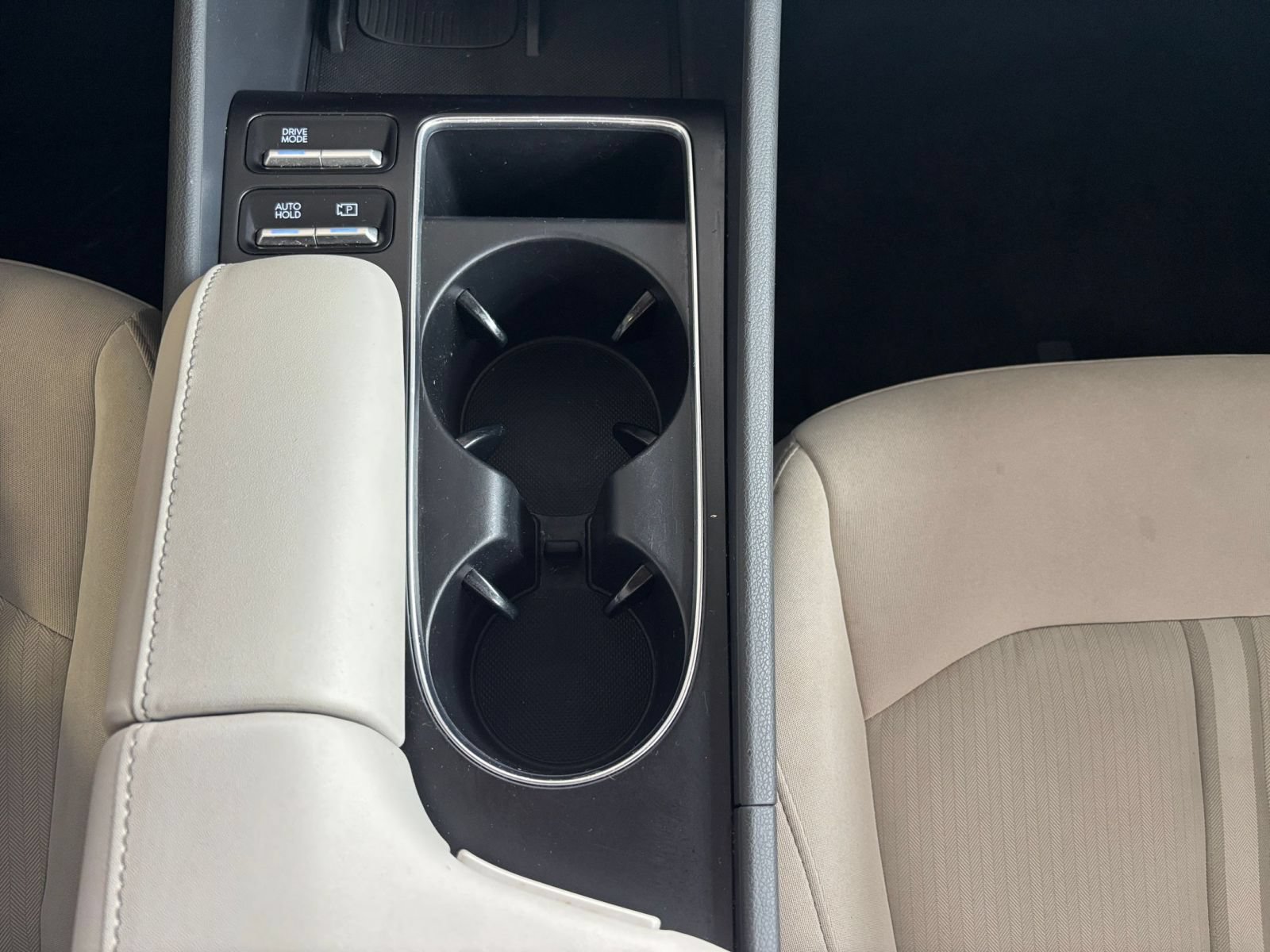 Used 2025 Hyundai Sonata SEL FWD image 40