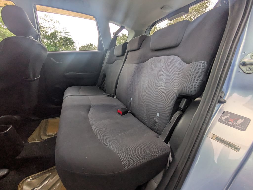 Used 2010 Honda Fit Sport image 17