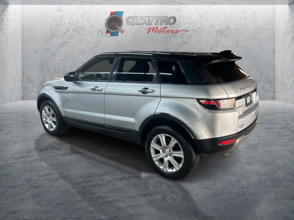 Used 2018 Land Rover Range Rover Evoque SE Premium AWD/4WD image 3
