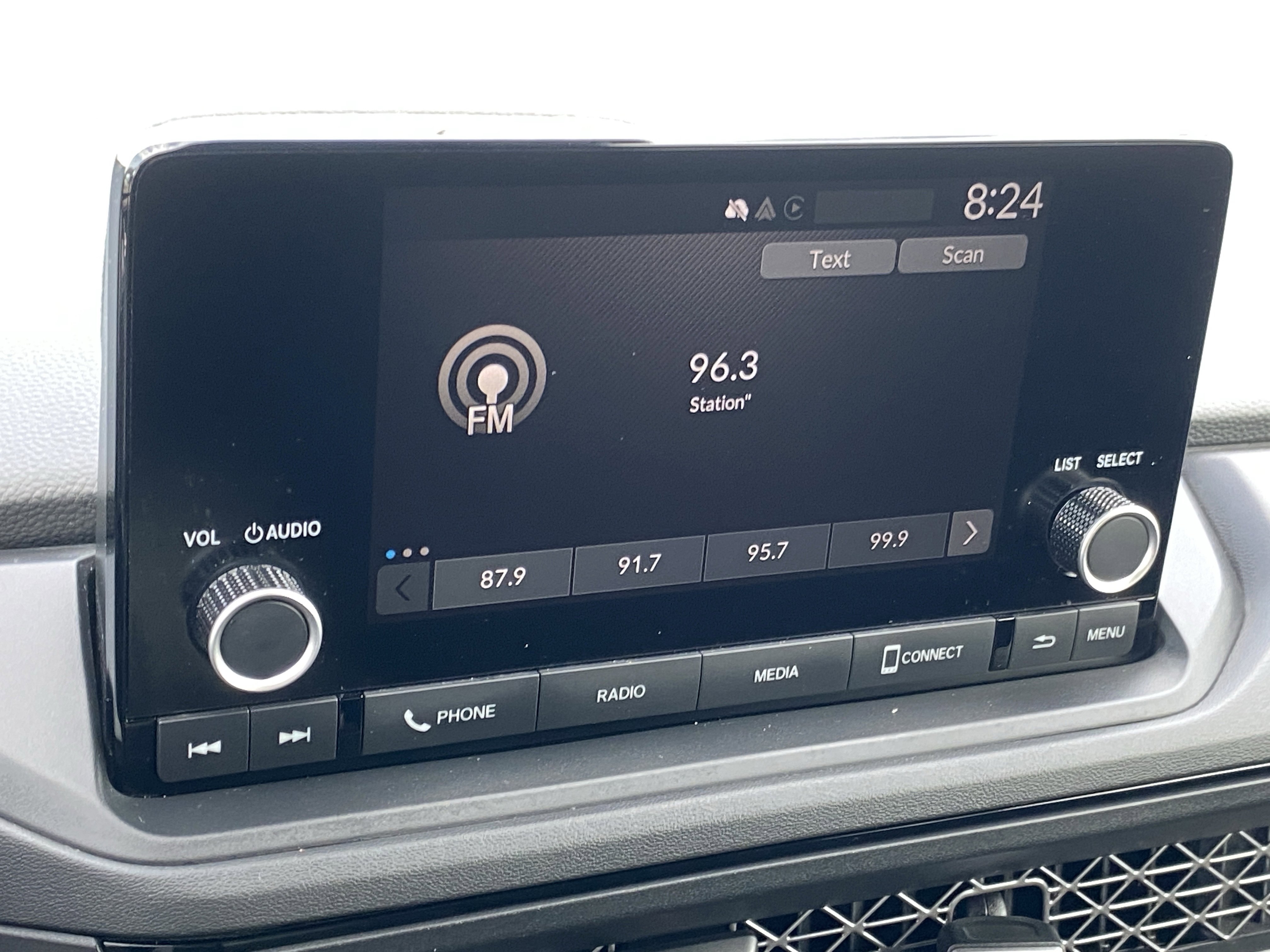 Certified 2024 Honda Accord EX image 21