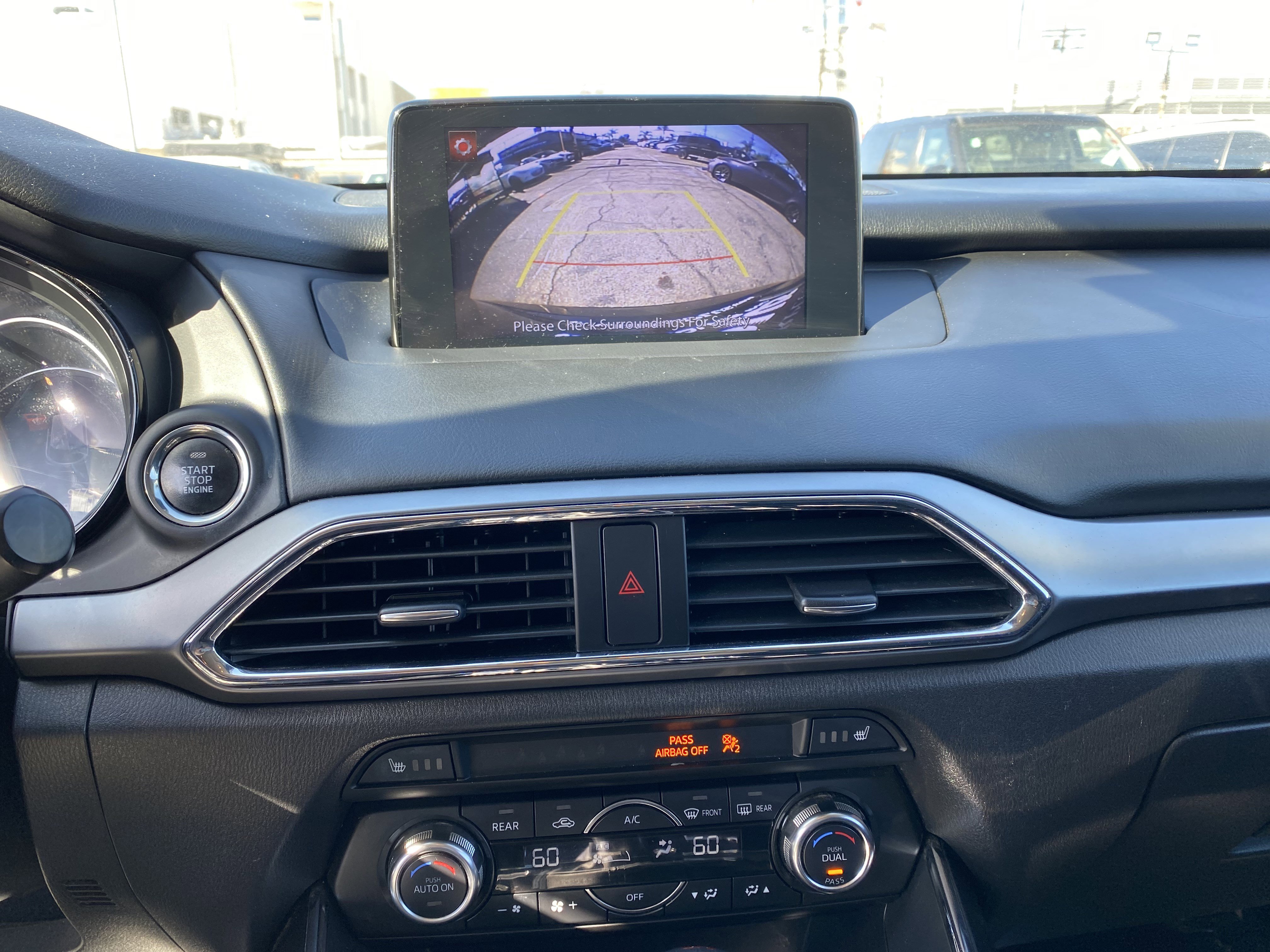 Used 2018 MAZDA CX-9 Touring image 13