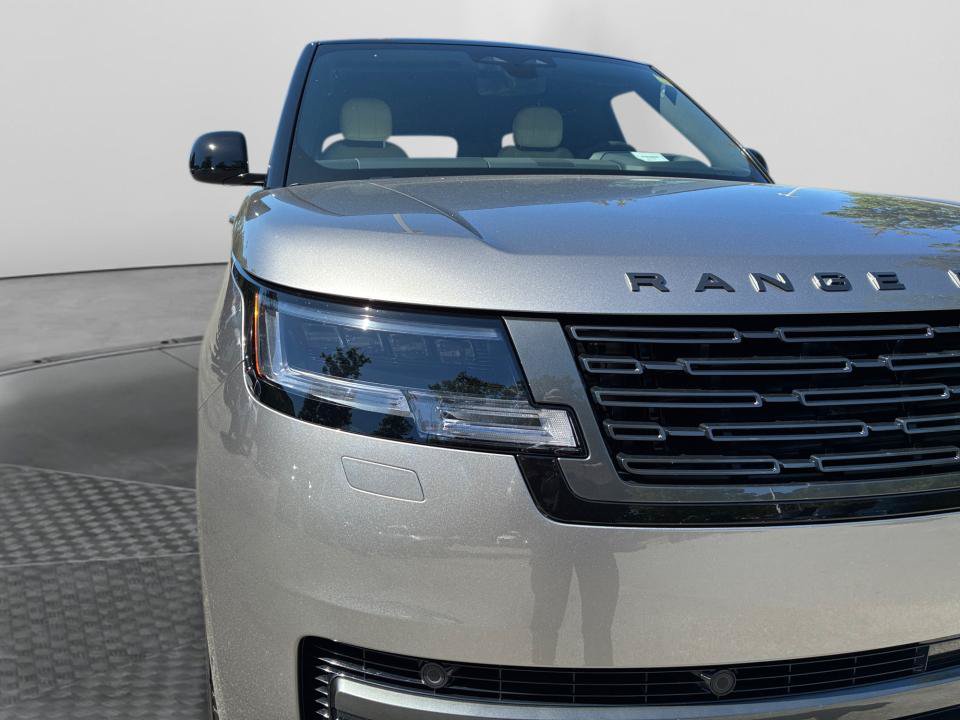 New 2027 Land Rover Range Rover Long Wheelbase SE AWD/4WD image 24