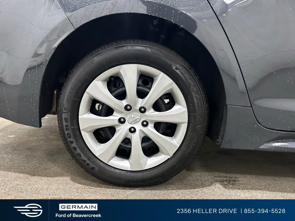 Used 2025 Toyota Corolla LE image 10