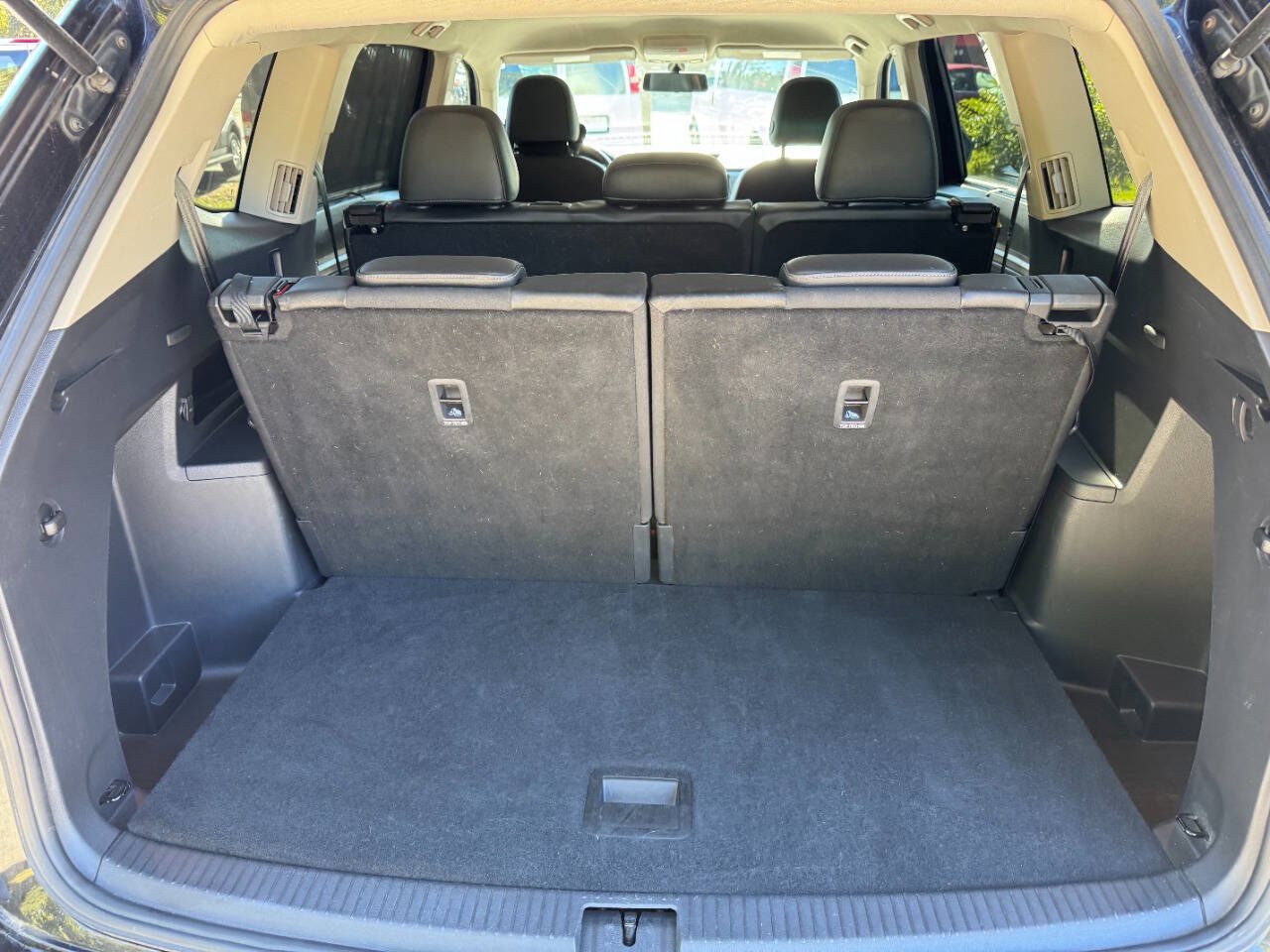 Used 2018 Volkswagen Atlas SE FWD image 14