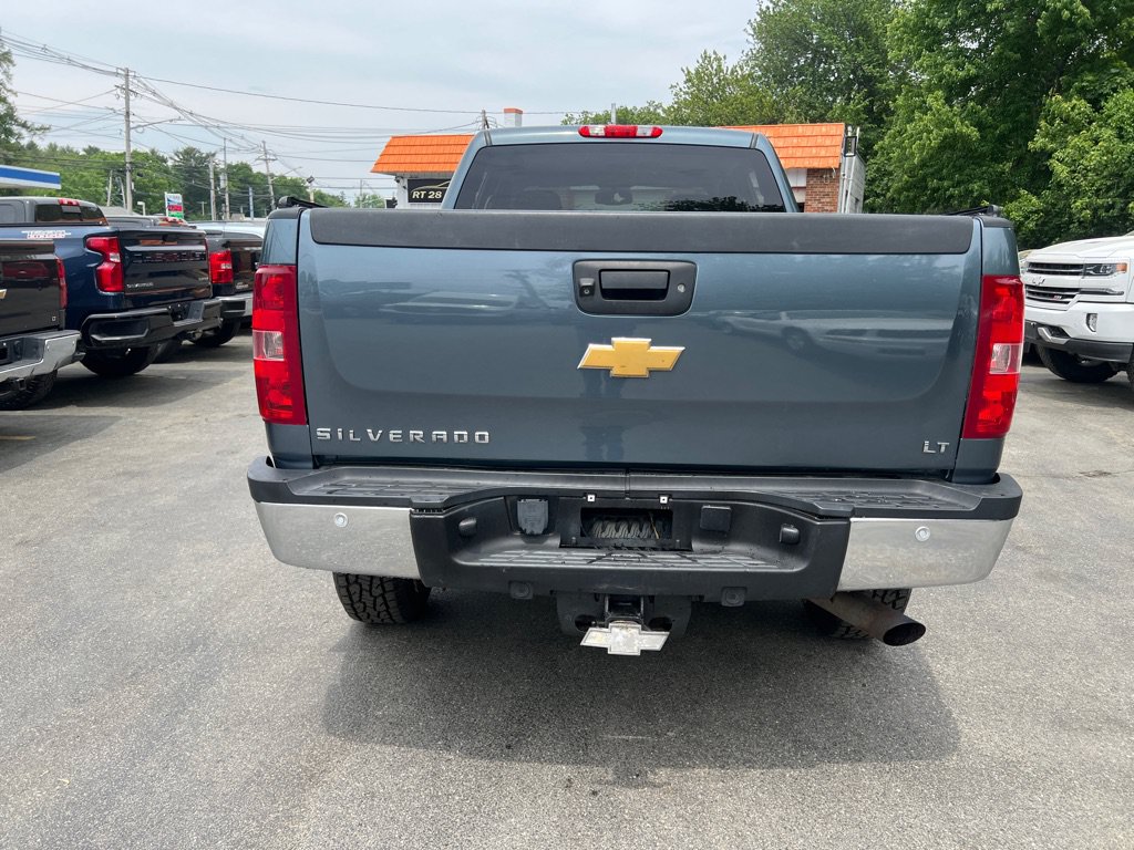 Used 2013 Chevrolet Silverado 2500 LT w/ Interior Plus Package AWD/4WD image 3