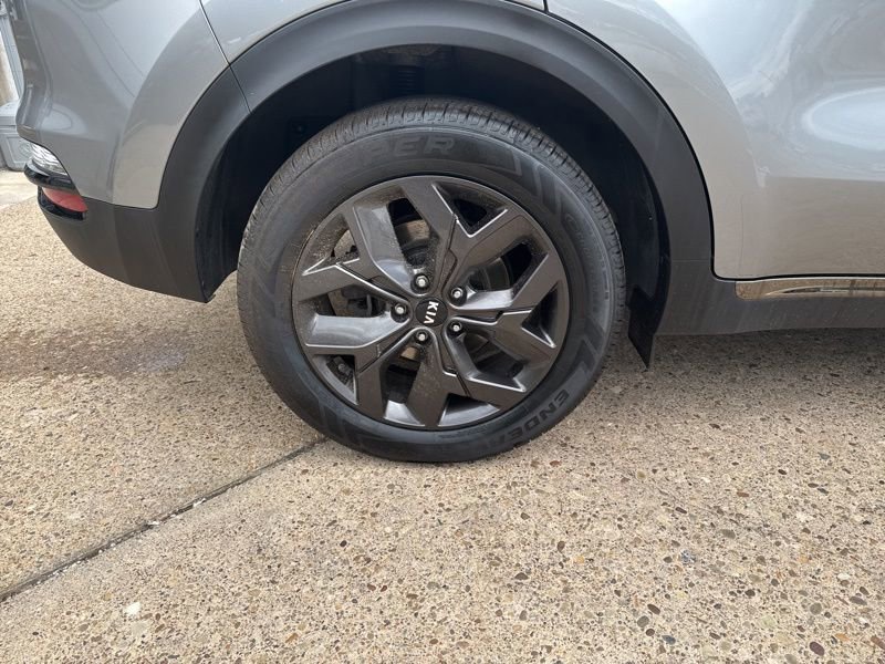 Used 2020 Kia Sportage S image 9