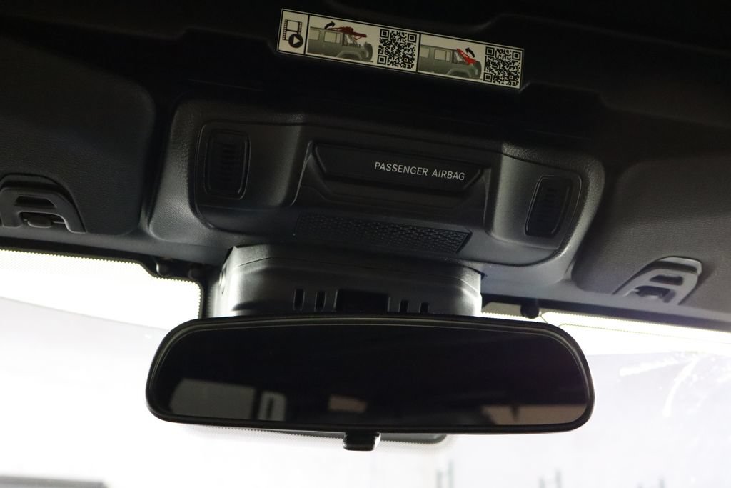Used 2024 Jeep Wrangler Unlimited AWD/4WD image 16