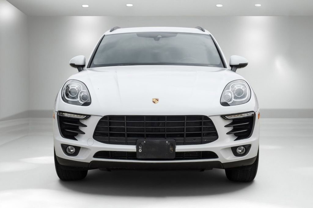 Used 2018 Porsche Macan AWD/4WD image 6
