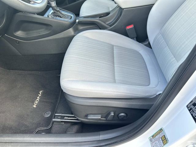 Used 2023 Hyundai Kona SEL w/ Cargo Package image 22