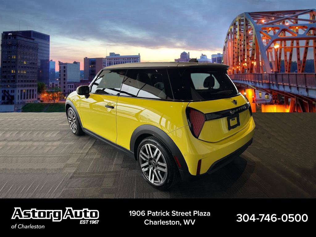 Used 2025 MINI Cooper S FWD image 5