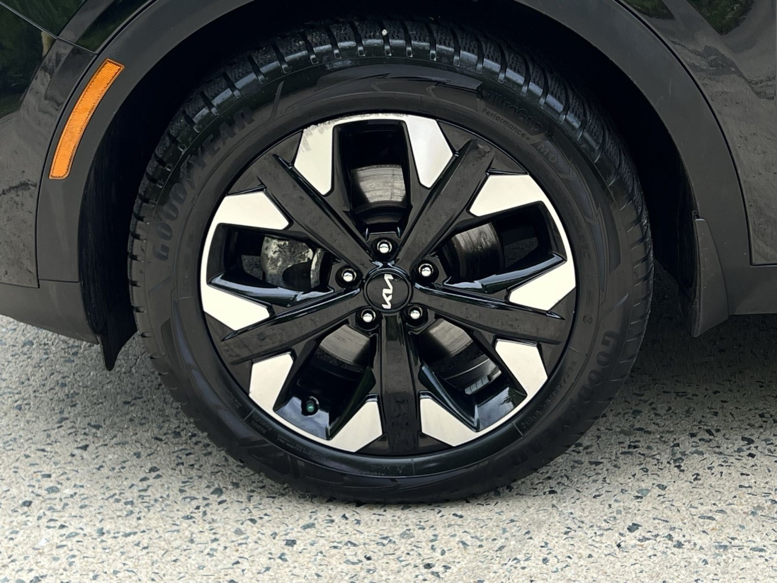 Used 2023 Kia Sportage X-Line w/ X-Line Premium Package AWD/4WD image 25