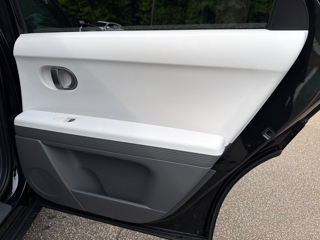 New 2026 Hyundai Ioniq 5 SE RWD image 16