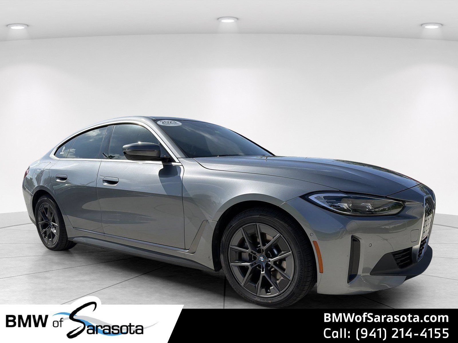 Used 2023 BMW i4 eDrive35 w/ Premium Package RWD image 1