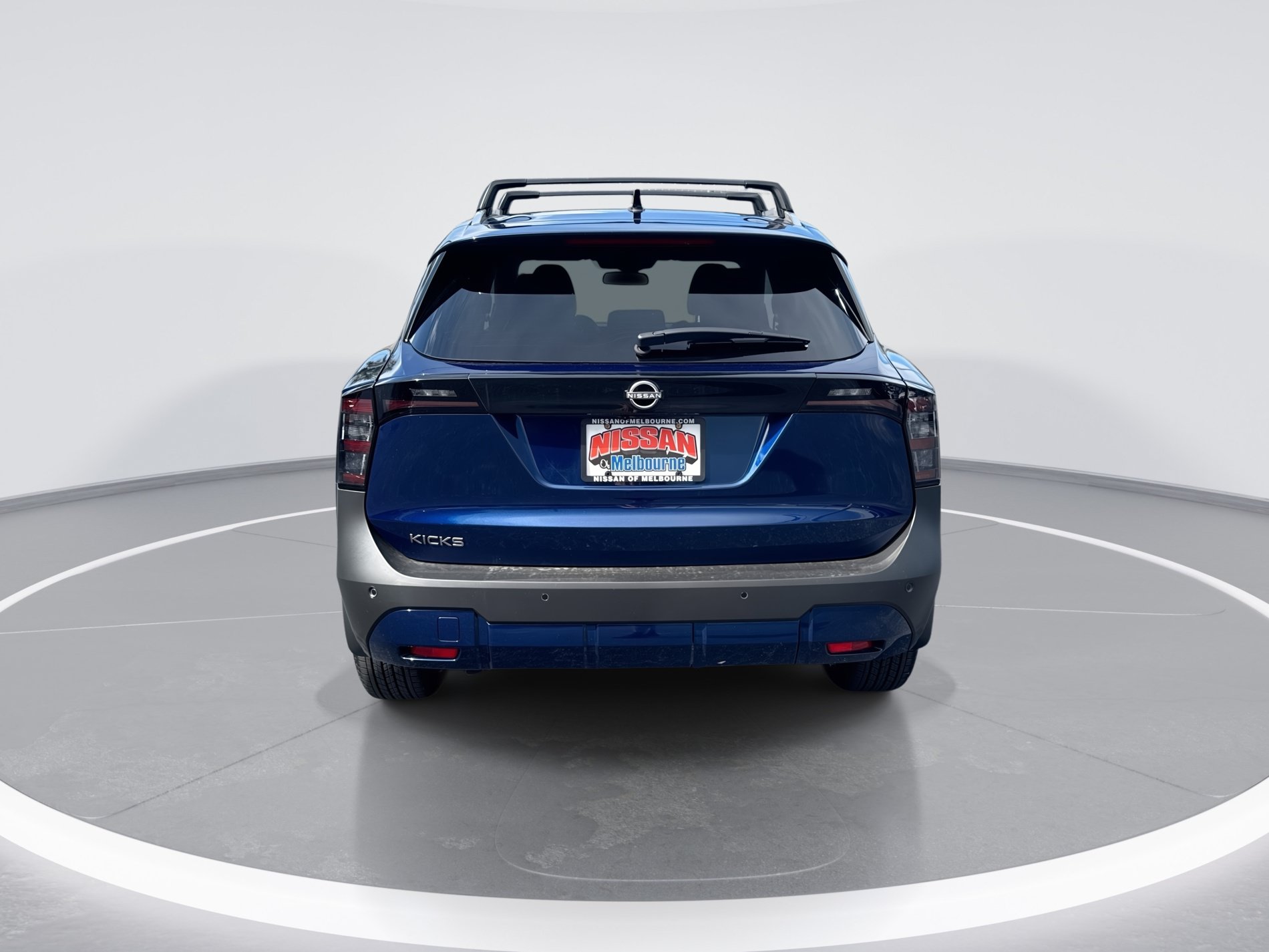 New 2027 Nissan Kicks SR FWD image 5