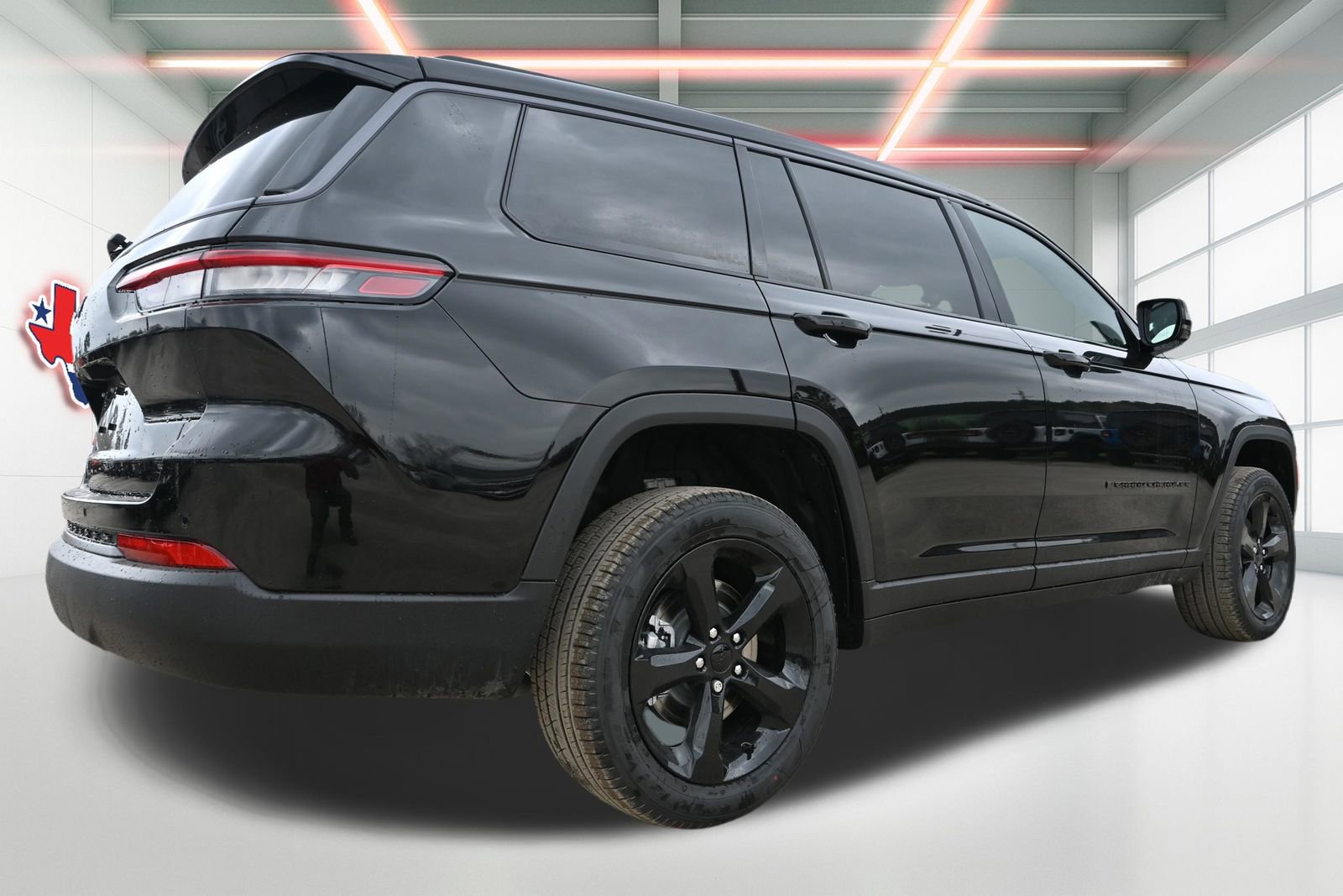 New 2026 Jeep Grand Cherokee L Limited image 3