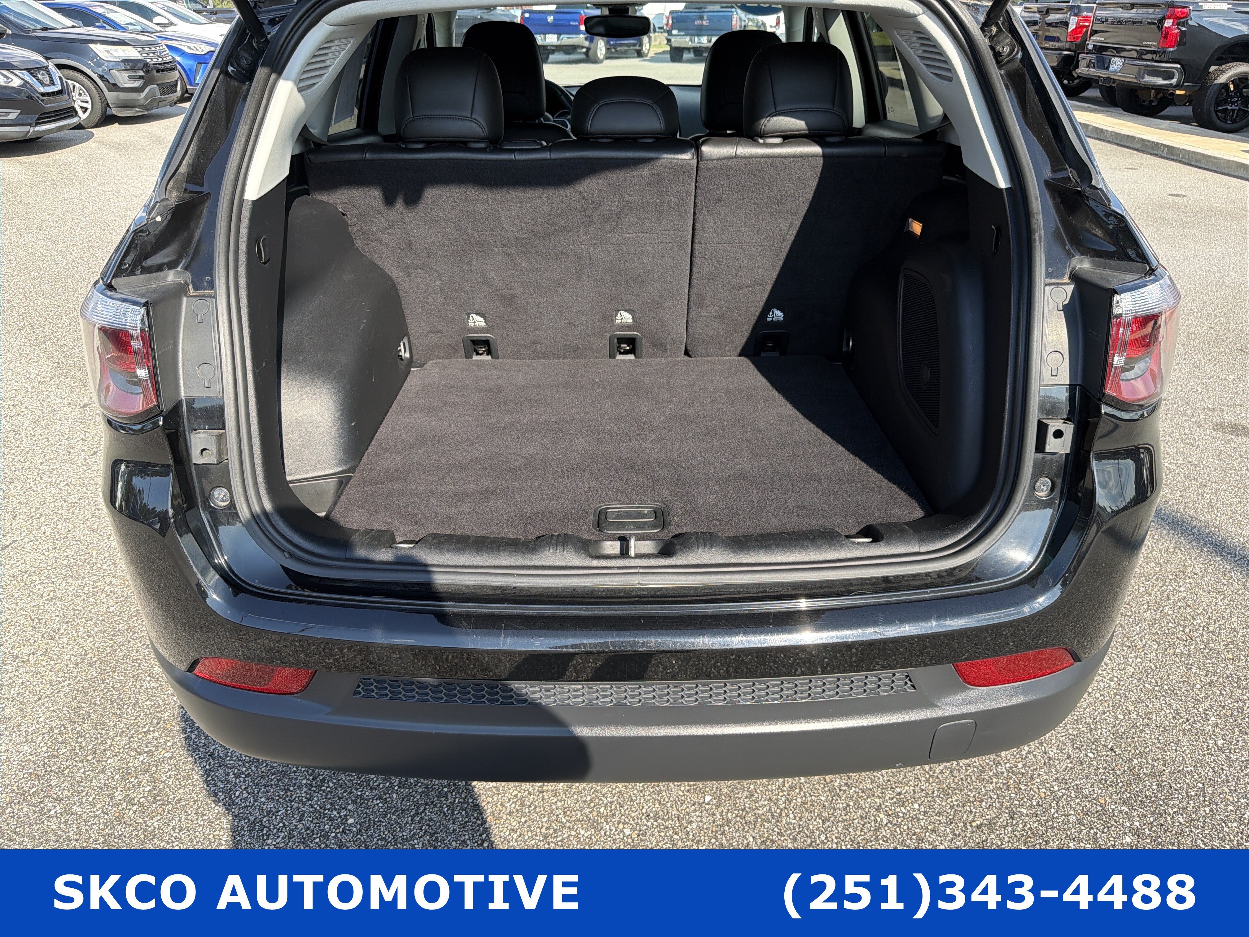 Used 2021 Jeep Compass Latitude w/ Sun and Sound Group AWD/4WD image 21
