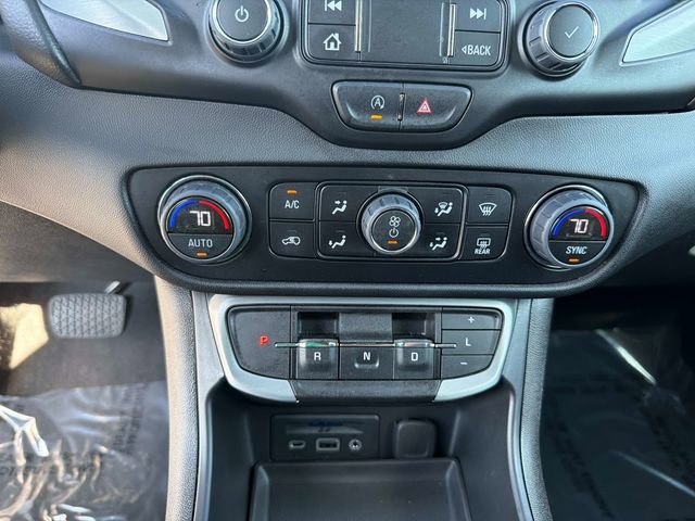 Used 2023 GMC Terrain SLT AWD/4WD image 25